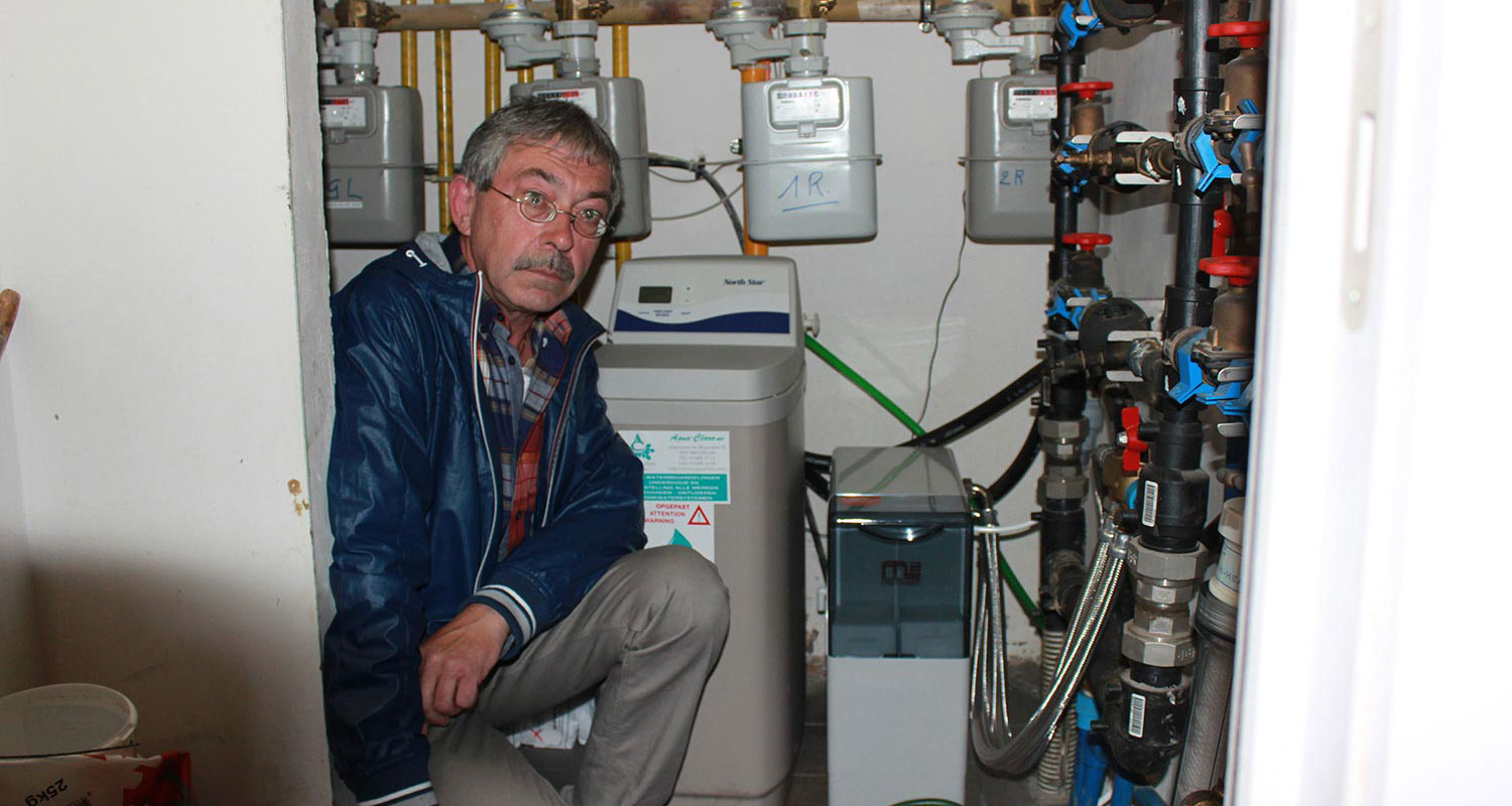 Een vriendin merkte het meteen onder de douche: veel zachter water en meer schuim - Denderleeuw